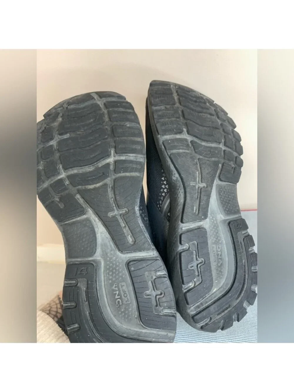Brooks Black Shoes 8.5